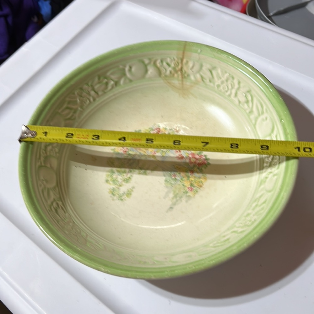 Very Old Homer Laughlin Serving Bowl - Picture 3 of 3